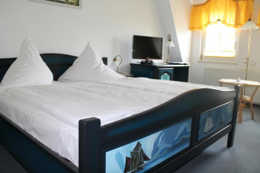 Hotel Gastmahl Des Meeres ザスニッツ エクステリア 写真