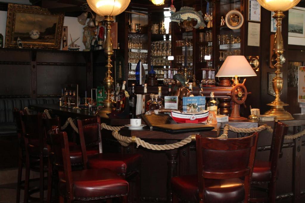 Hotel Gastmahl Des Meeres ザスニッツ エクステリア 写真