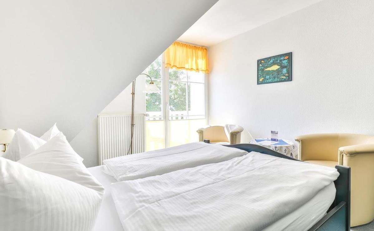 Hotel Gastmahl Des Meeres ザスニッツ エクステリア 写真